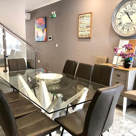 Holiday Townhouse In Sliema Centre ภายนอก รูปภาพ