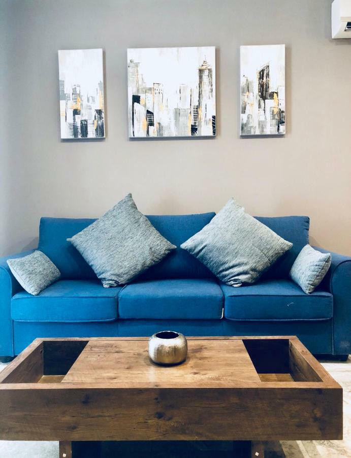 Holiday Townhouse In Sliema Centre ภายนอก รูปภาพ