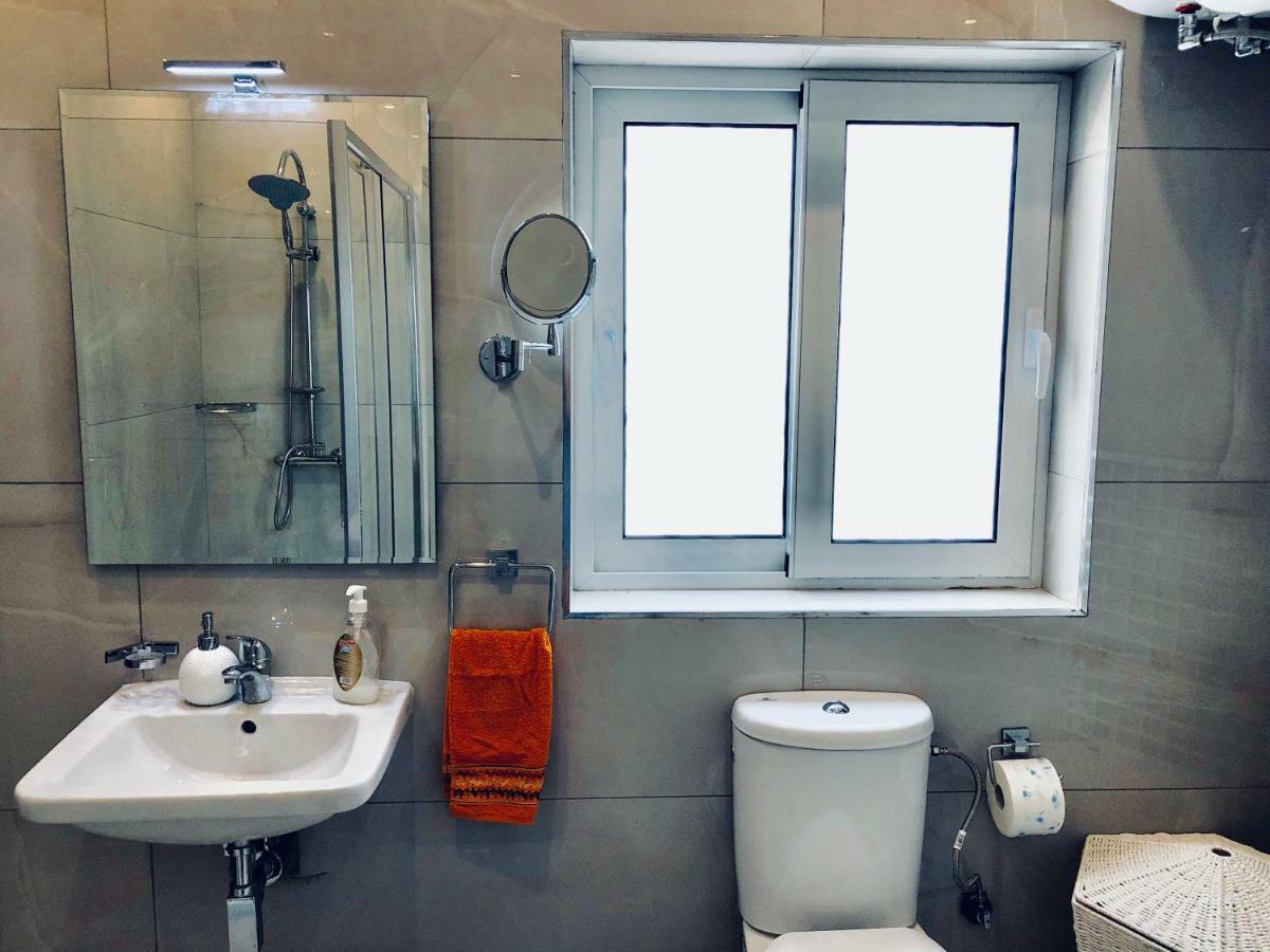 Holiday Townhouse In Sliema Centre ภายนอก รูปภาพ